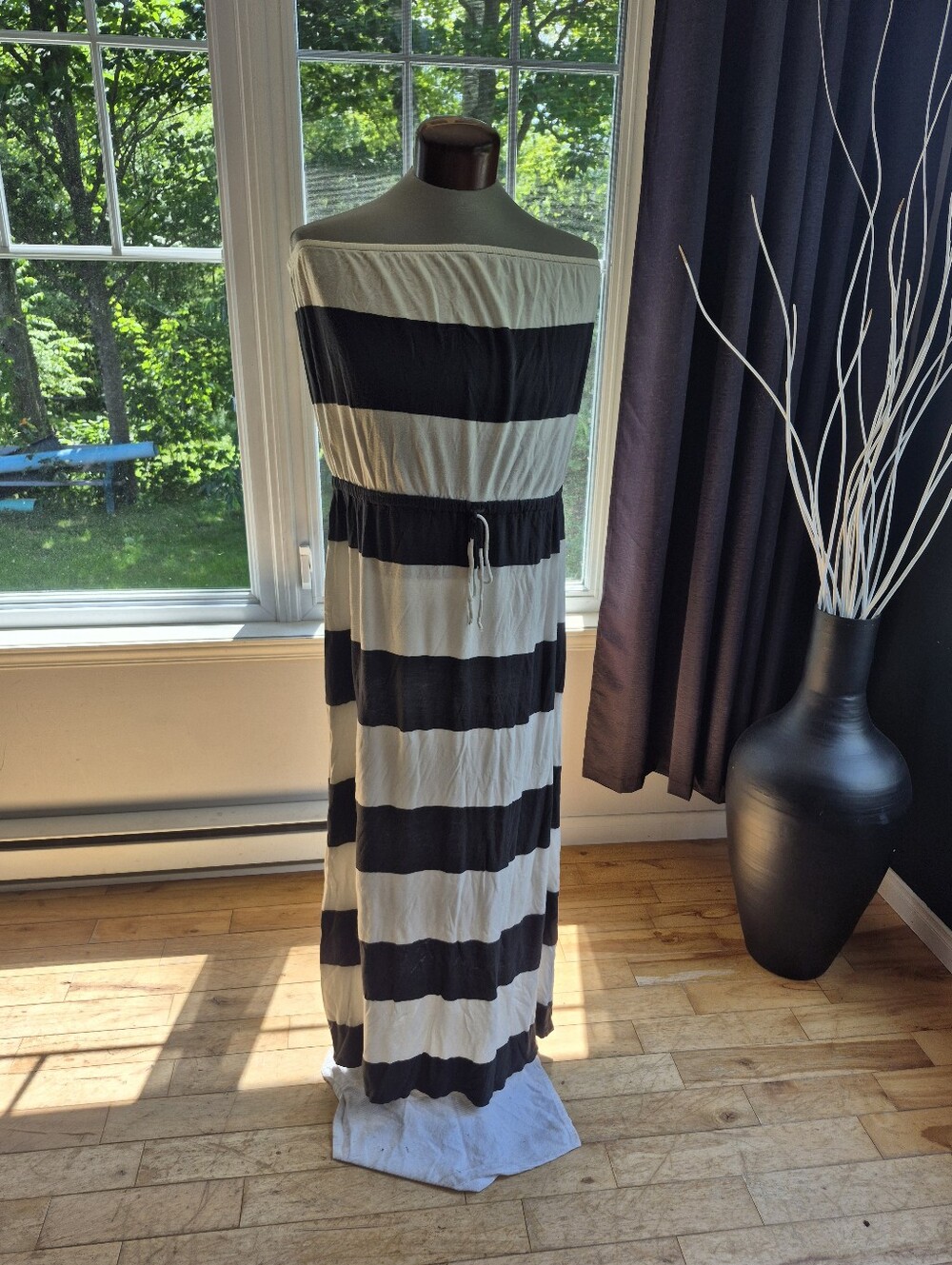 Striped Black/grey and White Tube Maxi Dress - Picture 2 of 6